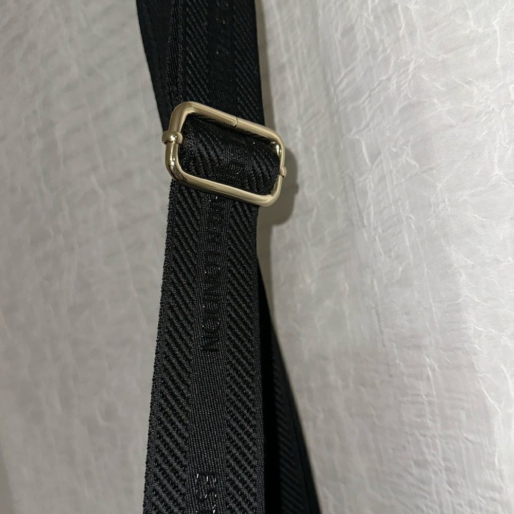 Ted Baker Darcell Black Faux Leather Gold Tone Logo Textured Grosgrain Strap Bag - Picture 11 of 16
